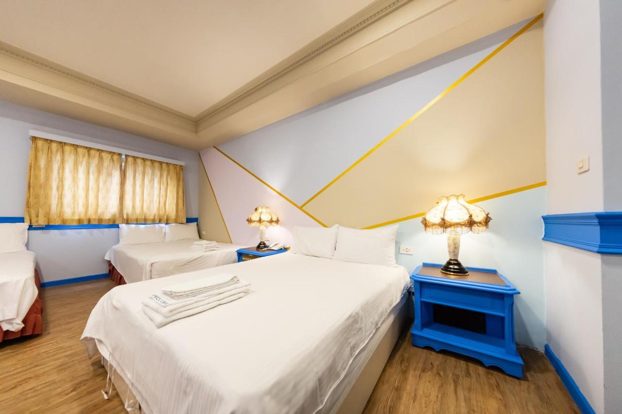 I Hi Sanduo Travel Hotel Kaohsiung Bagian luar foto