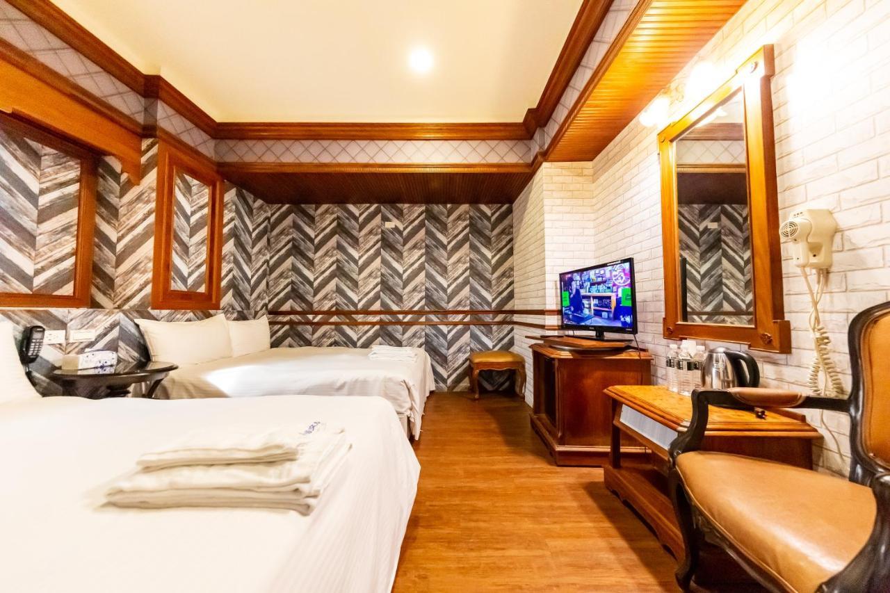 I Hi Sanduo Travel Hotel Kaohsiung Bagian luar foto